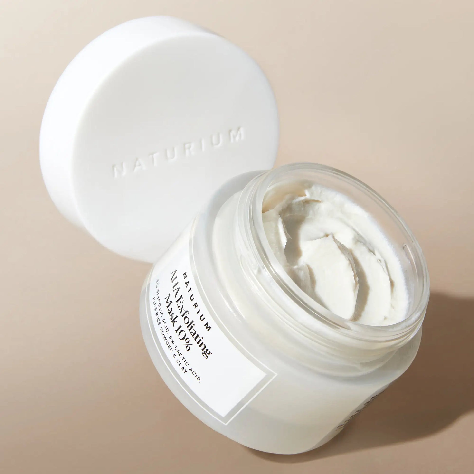 aha-exfoliating-mask-10-y0 AHAmask_0957-crop.webp