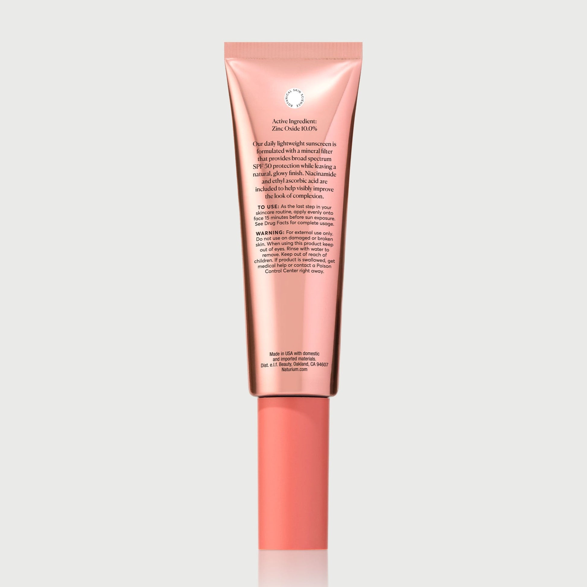 dew-glow-moisturizer-mineral-spf-50-e6 NATR-10163_Dew-Glow-Moisturizer-Mineral-SPF_back_capon-bonebkgd_a99e231e-ca92-4014-addb-f1e7b794e9ab.jpg