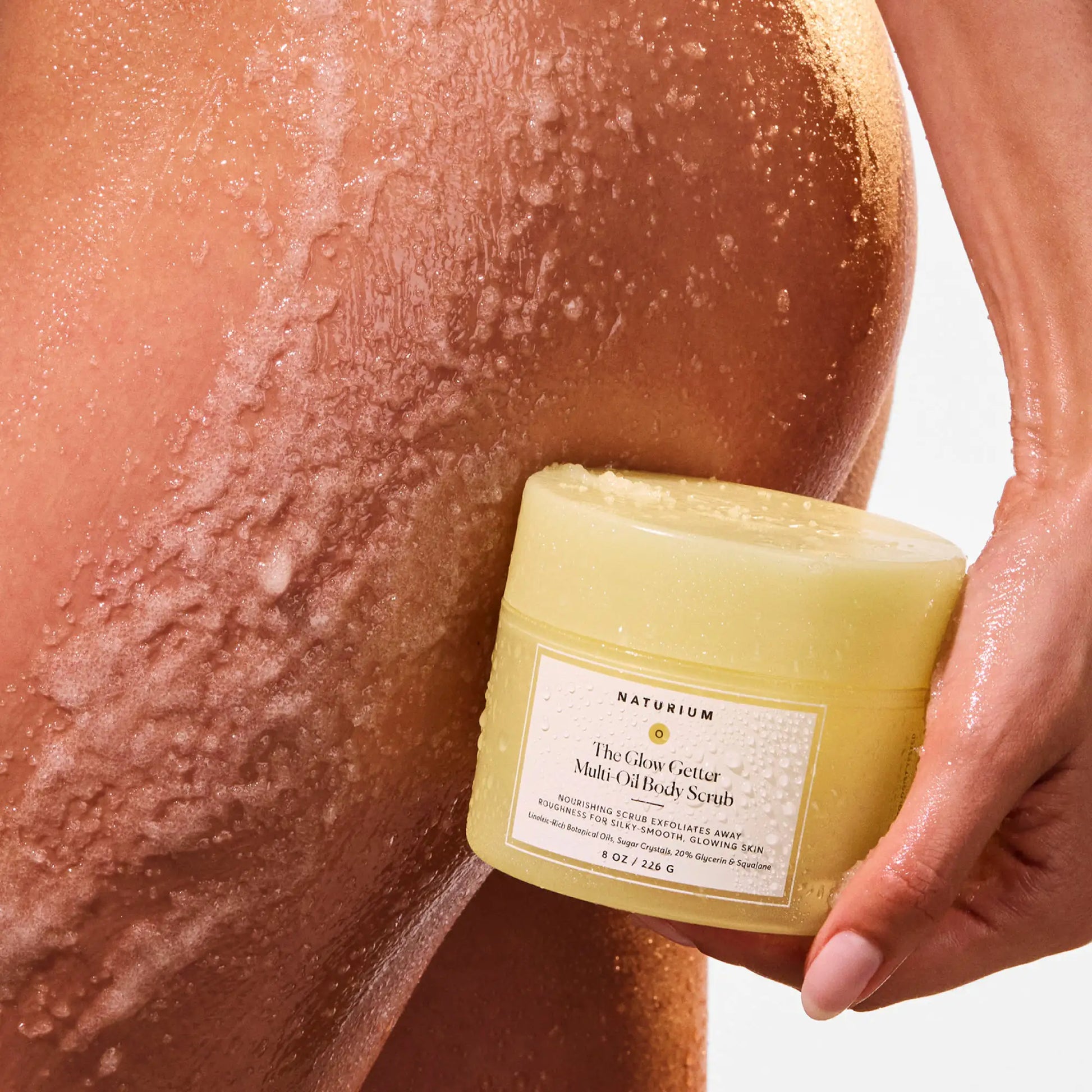 the-glow-getter-multi-oil-body-scrub-n0 NATR-40028-Alt-Image-The_Glow_Getter_Multi-Oil_Body_Scrub-07.webp