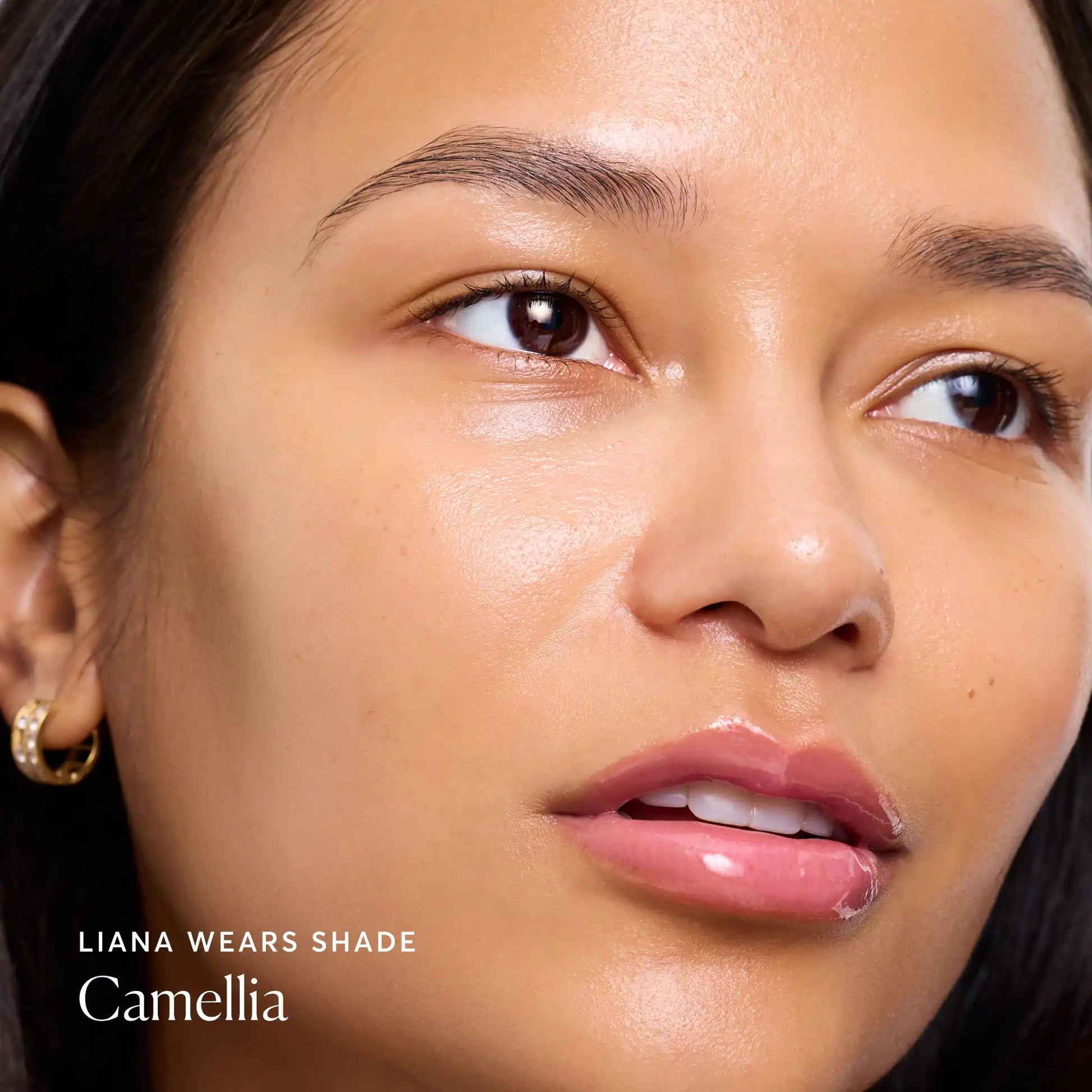 phyto-glow-lip-balm-camellia-k2 NATR-60075-Alt-Images-Phyto-Glow-Lip-Balm-Camellia-04.webp