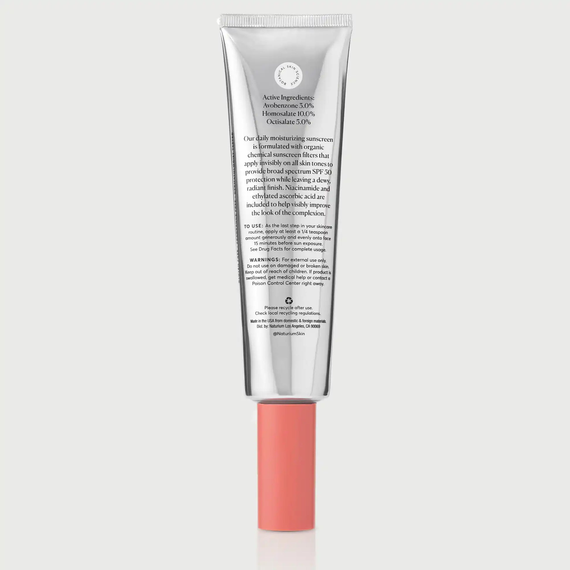 dew-glow-moisturizer-spf-50-jumbo-d0 NATR_Dew_Glow_Jumbo_Back_CapOn_bonebkgd.webp