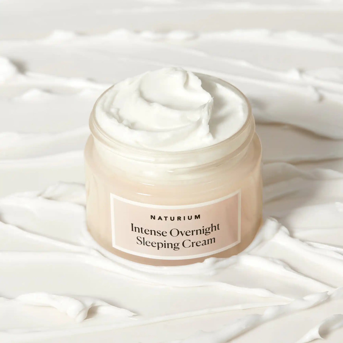 intense-overnight-sleeping-cream-t2 sleepingcream_0880-crop_1.webp
